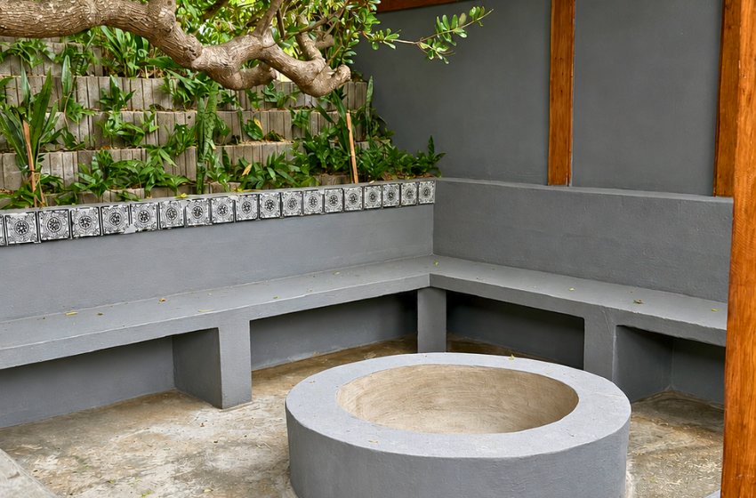 fire pit at Aloha 18 in Ponta Mamoli