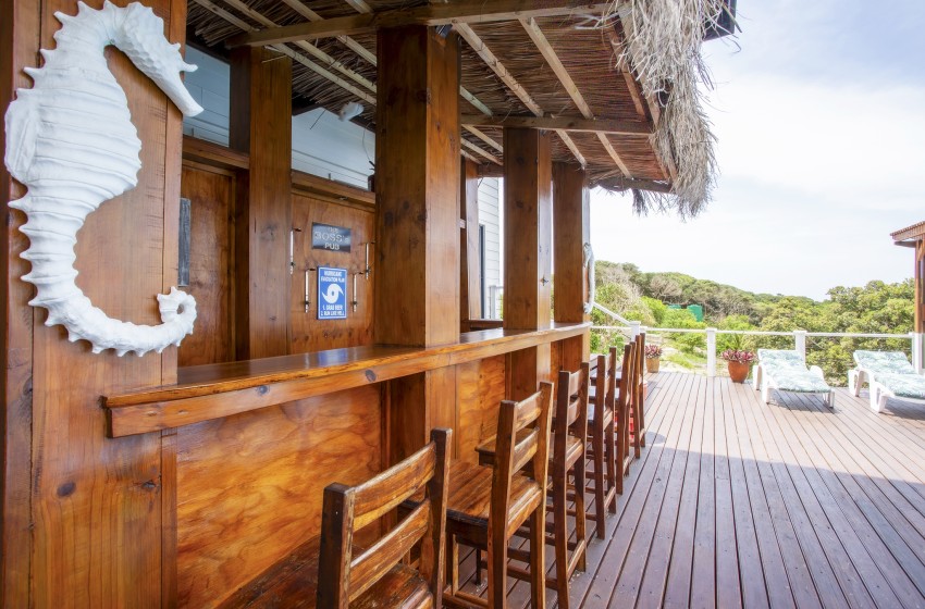 outside bar area at Naudicals dune in Ponta Malongane