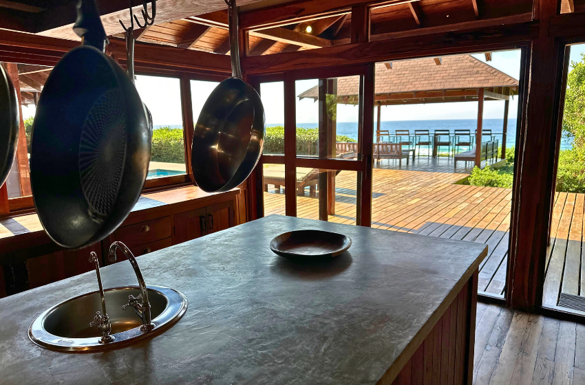 sea view from kitchen at Aloha 3 in Ponta Mamoli